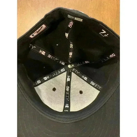 Pittsburgh Pirates New Era MLB Hat 100% Wool 7 1/2 Plain Logo - Picture 6 of 8